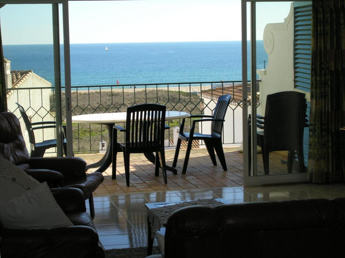Casa Da Praia Para Ferias - Vila Pinheiro - Vivenda Johanna Villa Lagos Luaran gambar